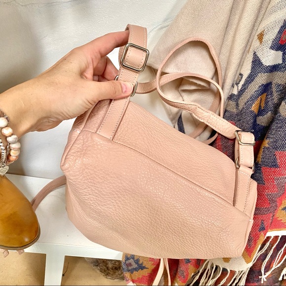 Rare Sweet ROOTS BOHO backpack in stunning blush super soft prince leather - Picture 9 of 16